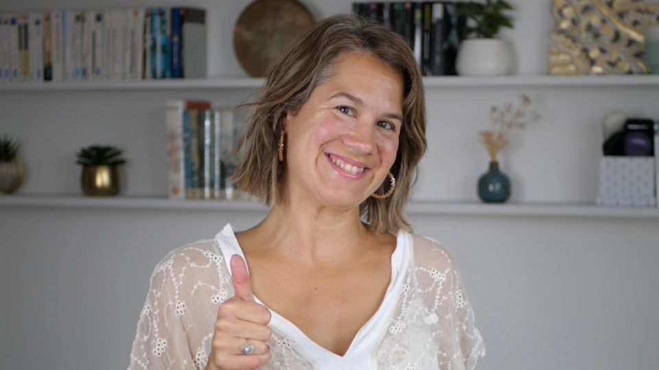 ta coach de francais photo de profil une photo d'Olivia, ta coach de français